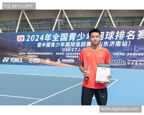 广州网球队世锦赛精彩配合展现团队精神与竞技实力